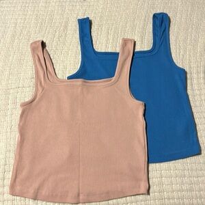Old Navy Tank Top Bundle - Size M